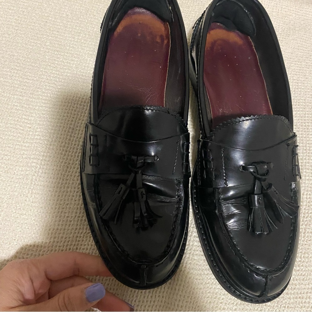 Vero Cuoio Black Tassel Loafers size 38  leather